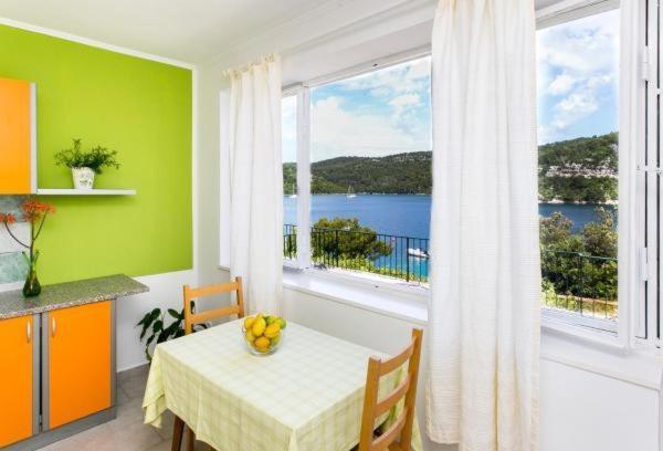 Guest House Busurelo Polače Pokoj fotografie