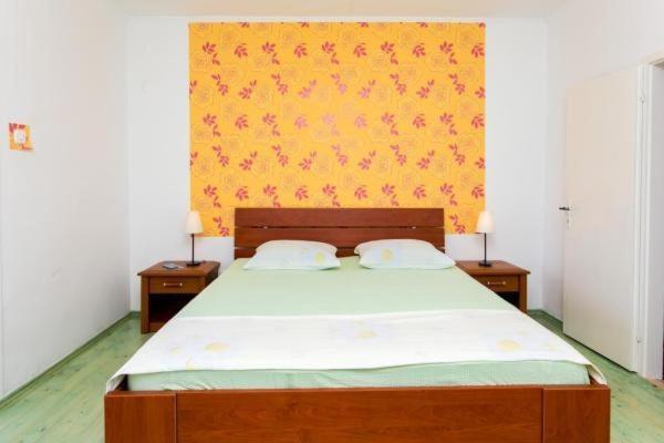 Guest House Busurelo Polače Pokoj fotografie
